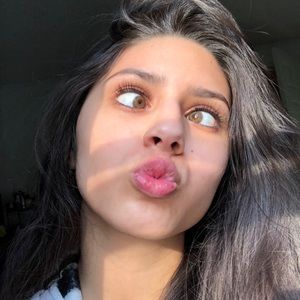 Meet your Posher, Haley